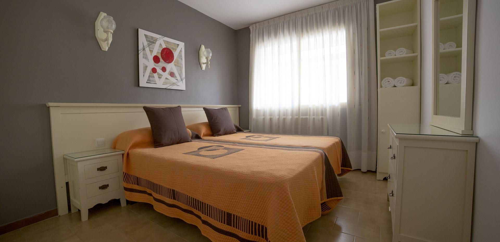 Access your booking at Eldorado Apartments